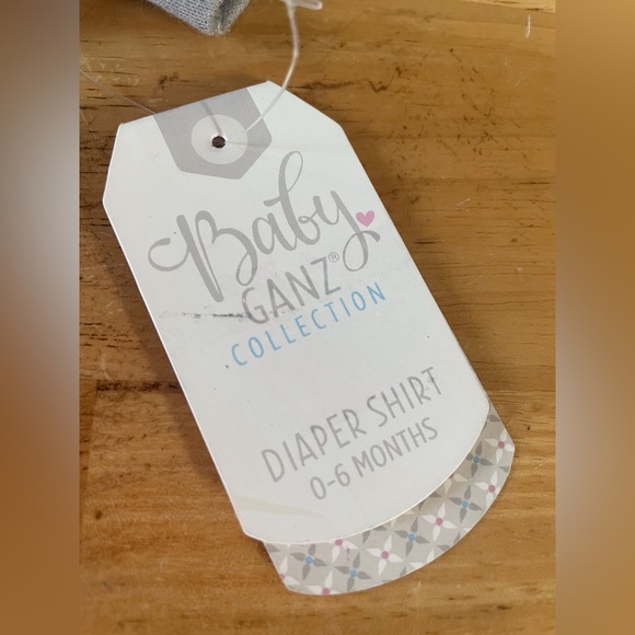 “And So My Story Begins” Gray Onsie/Diaper Shirt with snaps Sz 0-6 mo unisex NWT - Picture 3 of 5